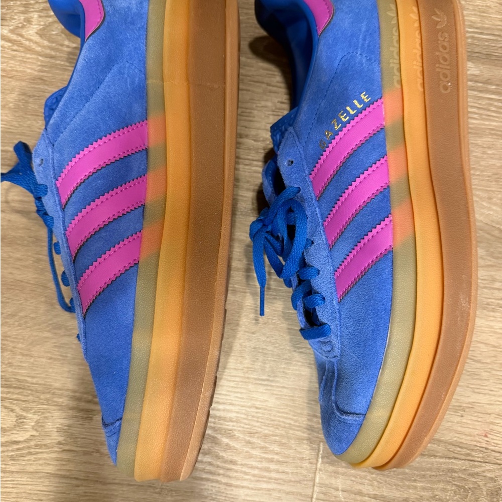 adidas gazelle size 9 Blue Suede Sneakers with Pink Stripes - Picture 2 of 4